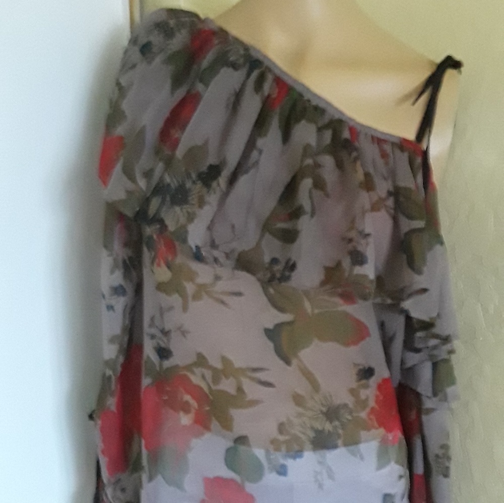 Top shop one shoulder floral top